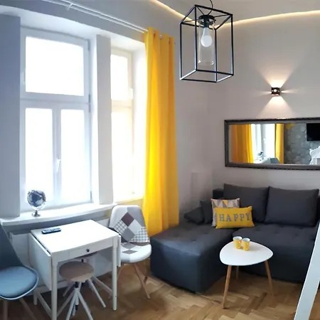 Planet Hostel-3